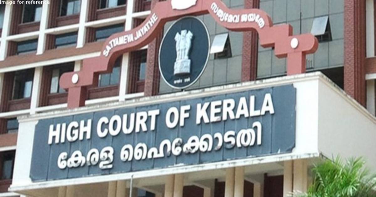 Kerala Guv's manhandling: HC orders to keep further proceedings in abeyance for two weeks